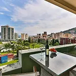 Lux Panorama